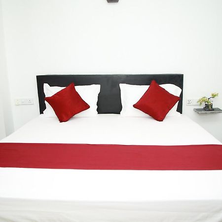 Samee Dream Guest Hotel Midigama East Exterior photo