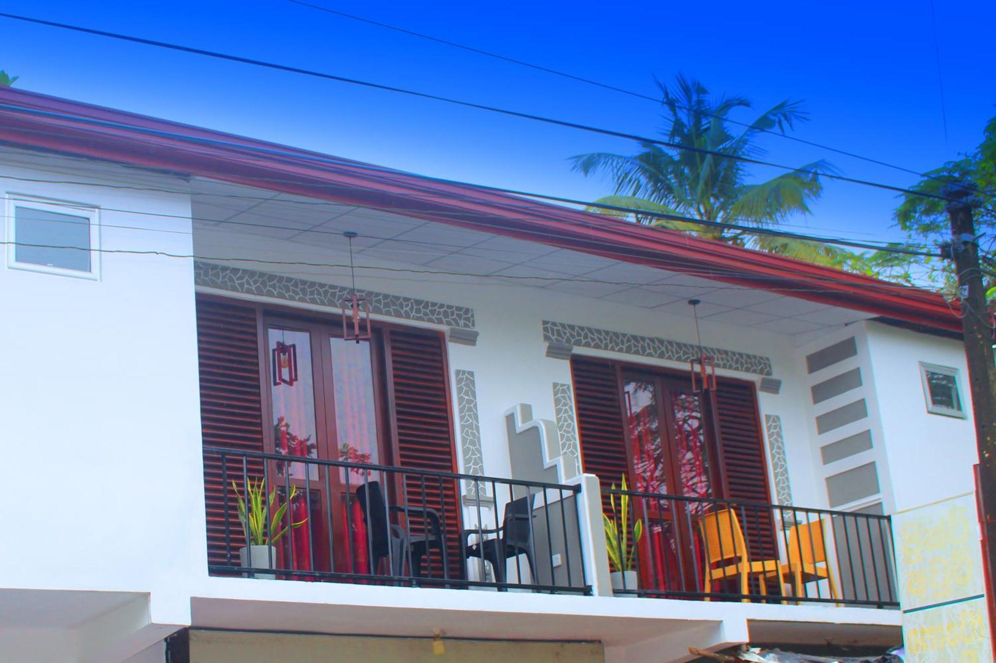 Samee Dream Guest Hotel Midigama East Exterior photo