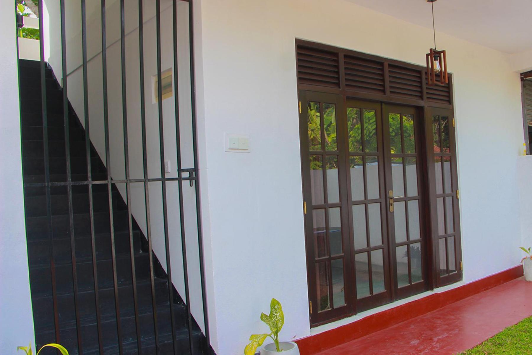 Samee Dream Guest Hotel Midigama East Exterior photo